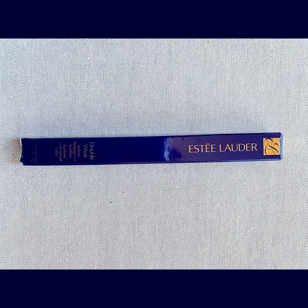 Estér Lauder Double Wear Waterproof Eyeliner